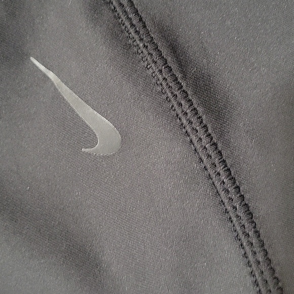 Nike High waisted flared pants - Picture 3 of 3